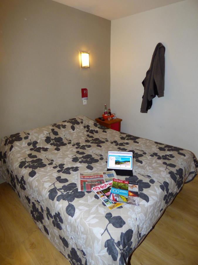 Auberge Des Avenieres Les Avenières Eksteriør billede